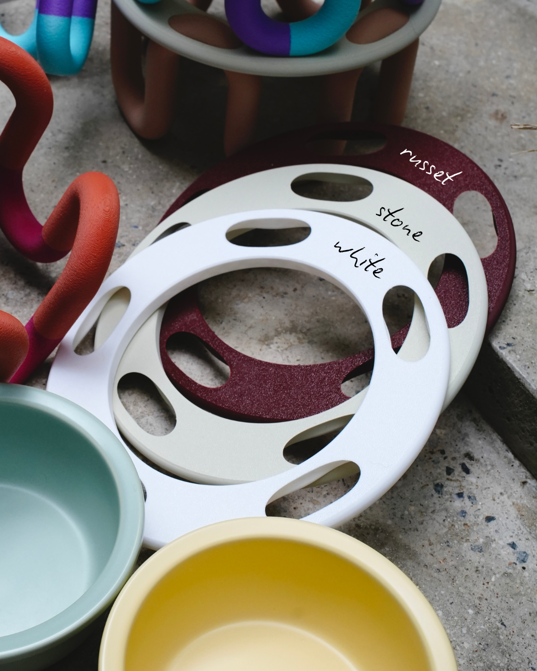 WIGGLY pet bowl // mix & match