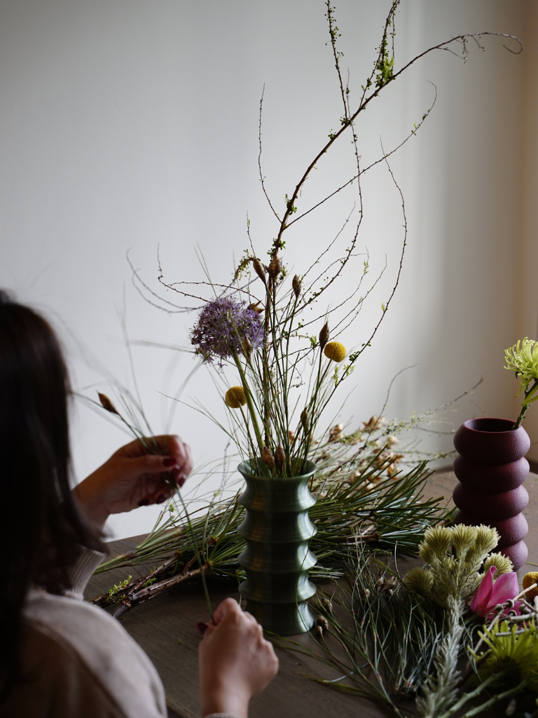 crkr • nestled vases // verdant