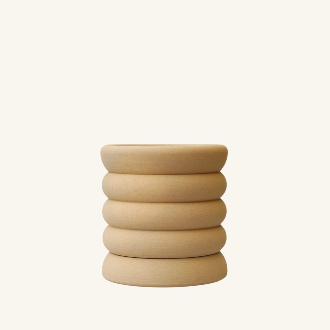 RIBBED planter • Stone / Carbon