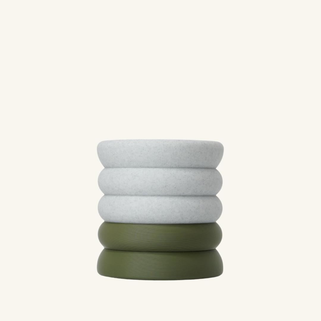 RIBBED planter • Stone / Carbon