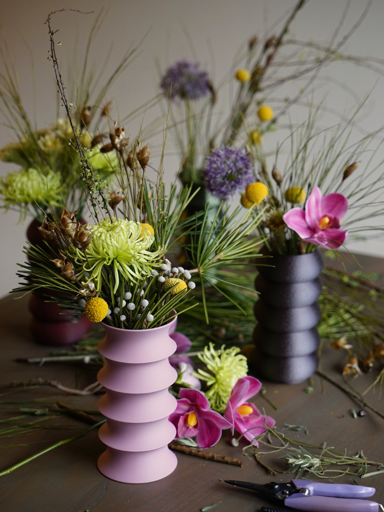 crkr • nestled vases // rosé