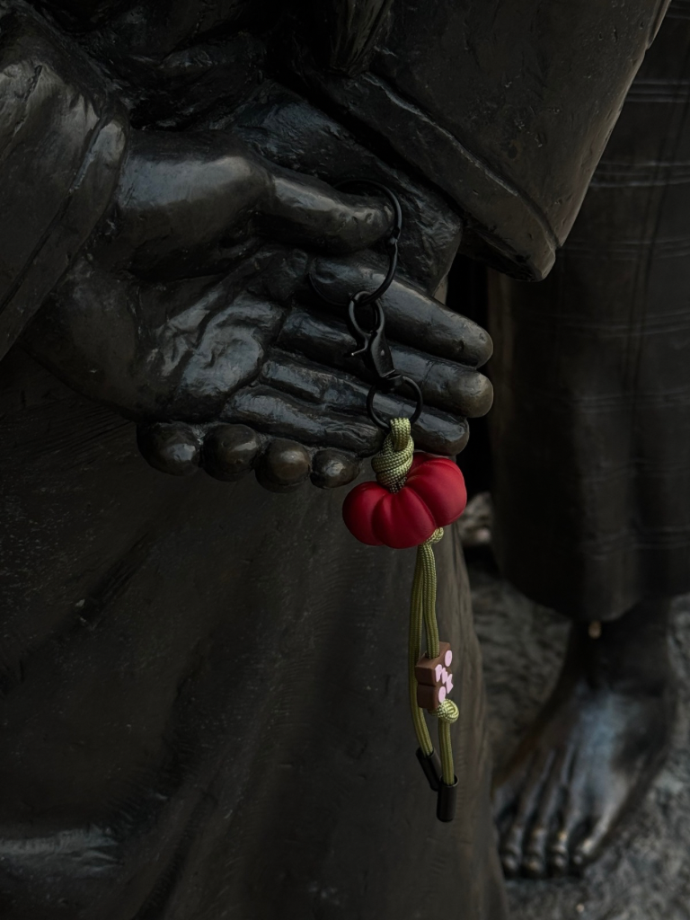 Heirloom Keychain 🍅 (pre-order)