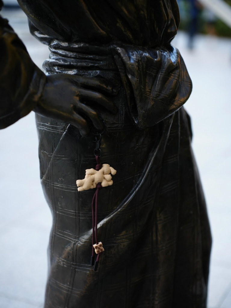 Ginger Keychain 🫚 (pre-order)