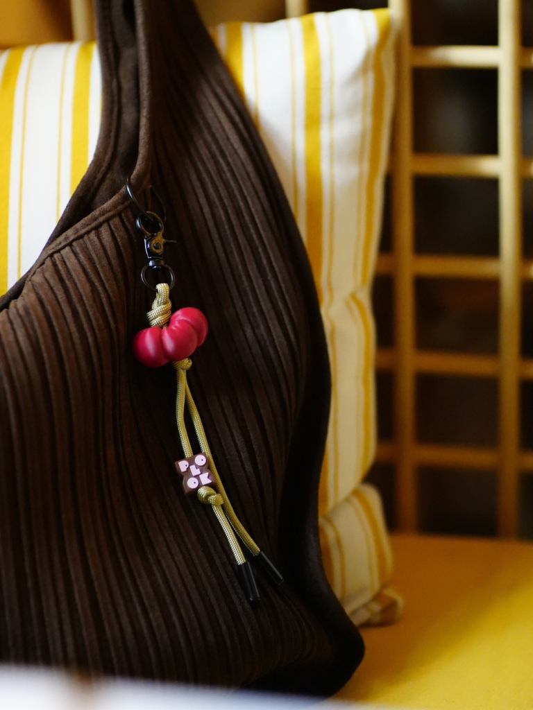 Heirloom Keychain 🍅 (pre-order)